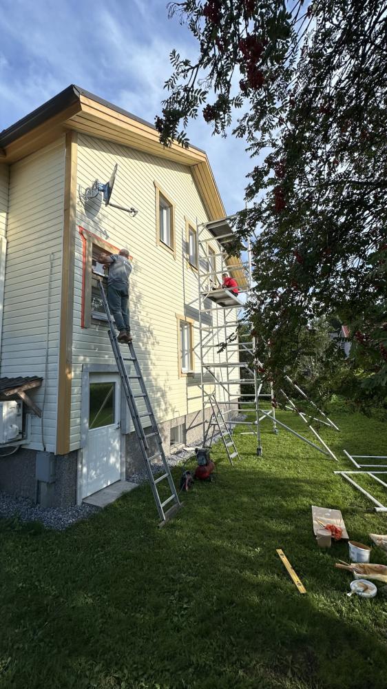 Talon julkisivun kunnostus ja maalaus