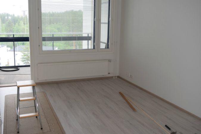 Parketin ja listojen asennustyöt