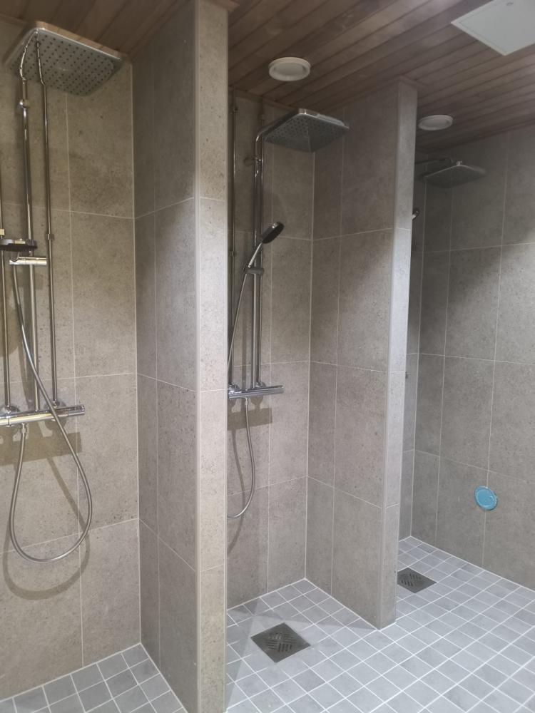 Väestösuojan muuttaminen sosiaalitiloihin