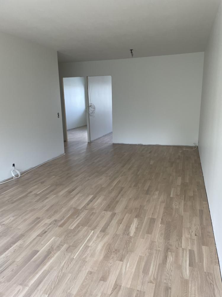 60m2 parketin asennus