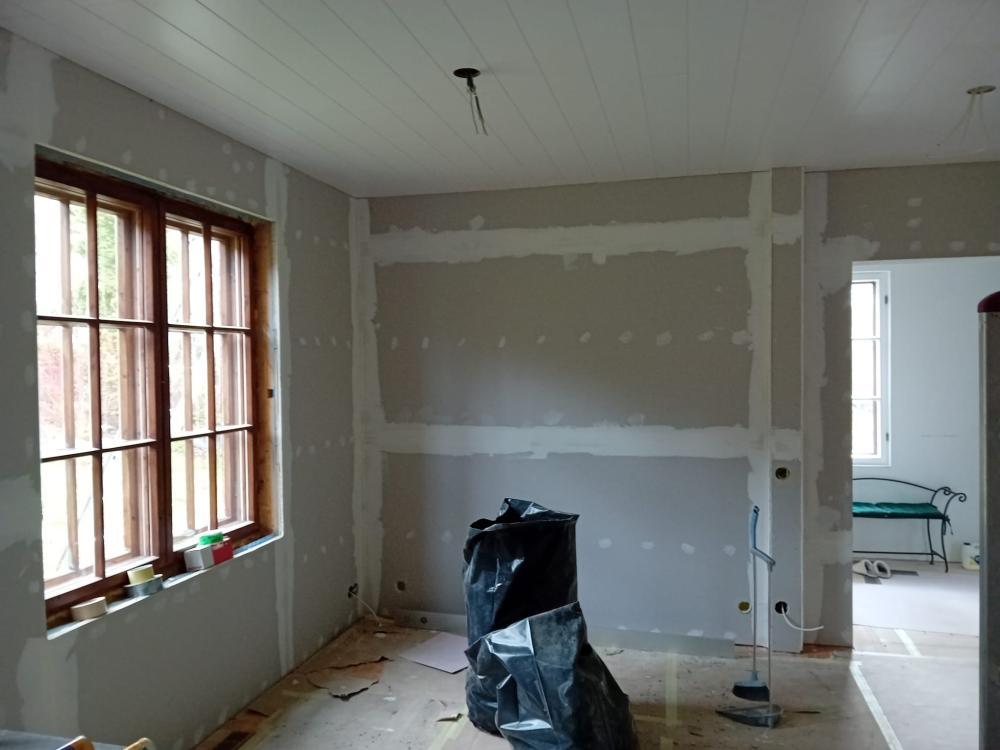 Erilaiset rakennus- ja viimeistelytyöt