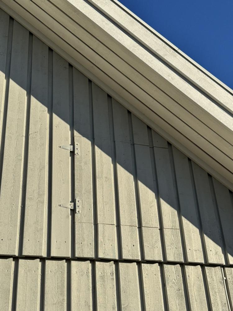 Huoltoluukkujen rakennus