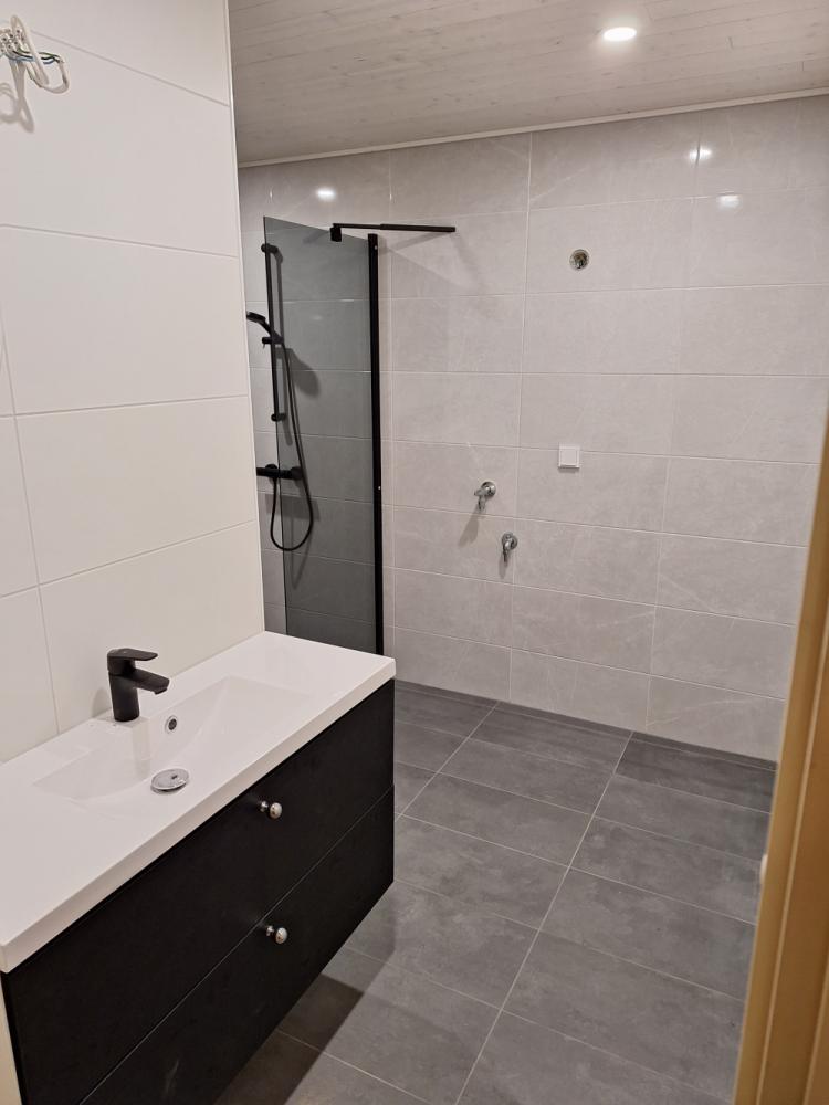 Kylpyhuone remontti rivitaloon