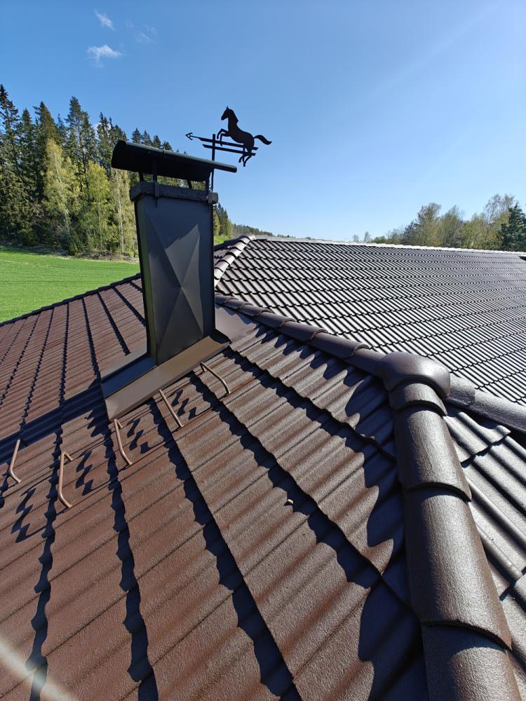 Tiilikaton pesu ja pinnoitus