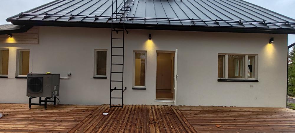 omakotitalo alusta loppuun