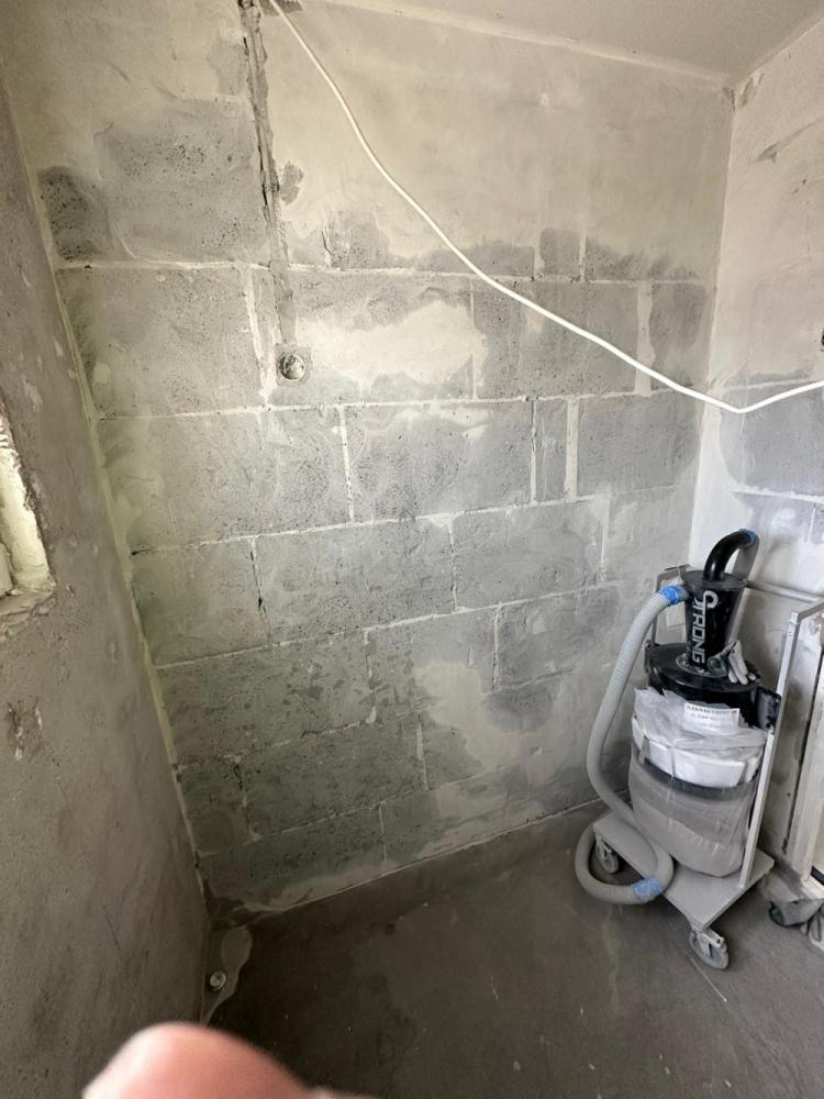 Kylpyhuone pintapurku