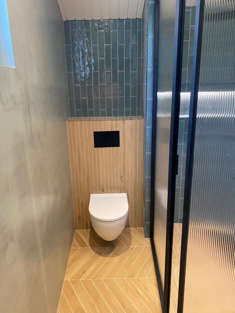 Laatoitus ja mikrosementti