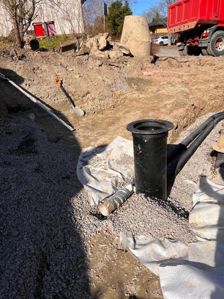 Parkkipaikan laajennus