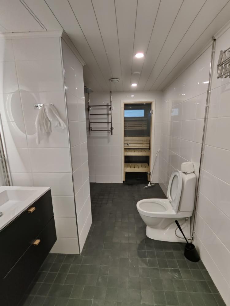 Kylpyhuone+saunaremontti