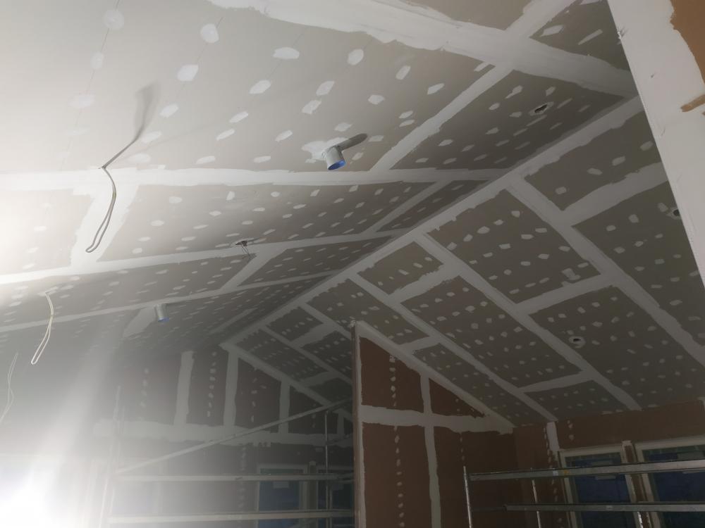 seinien kittaus ja maalaus