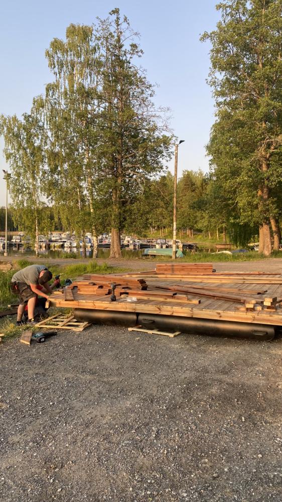 Talon julkisivun kunnostus ja maalaus