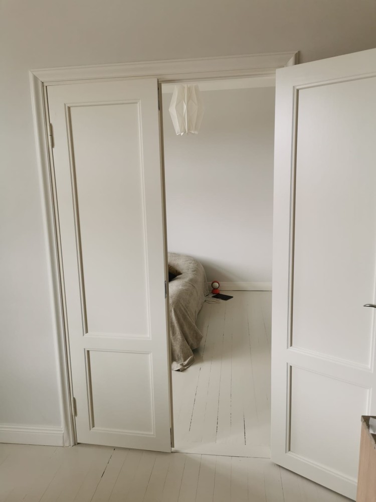 Välioven ja pariovien asennus, Kallio 2021