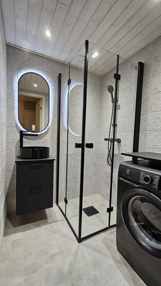 Kph-saunan ja wc:n saneeraustyöt