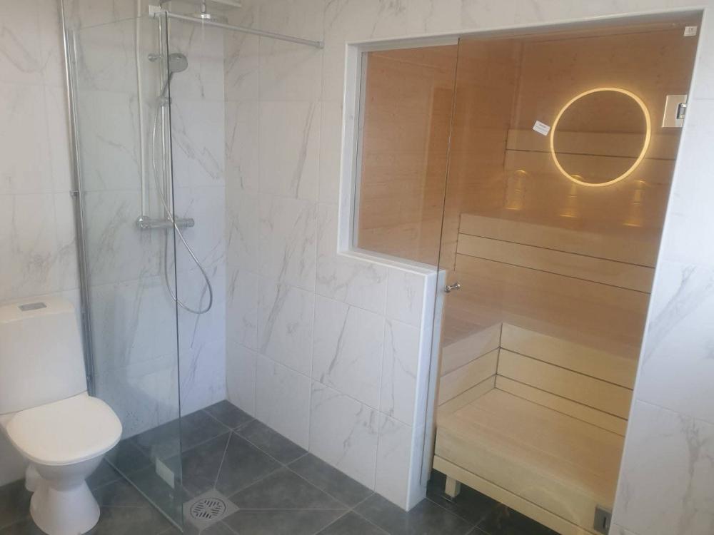Sauna ja kylpyhuoneremontti