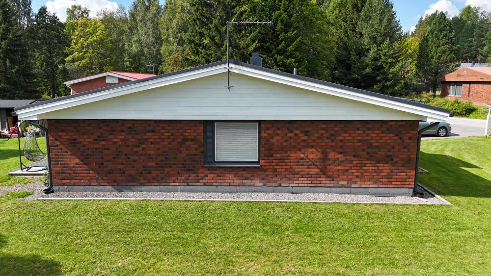 Tasakaton muutos harjakatoksi.