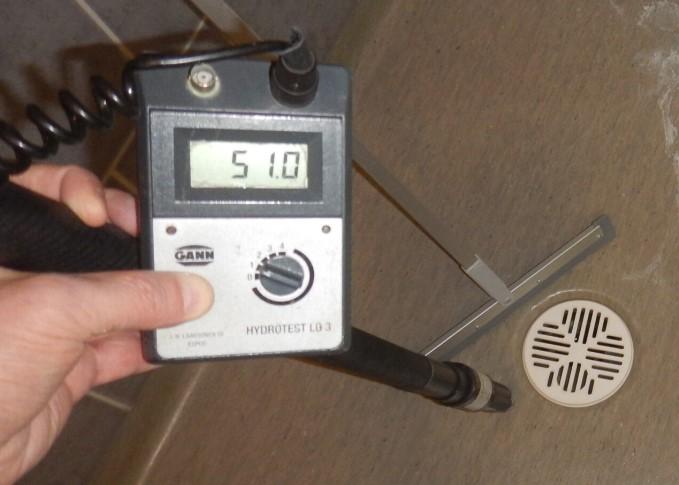 Märkätilojen kosteuden mittauksia.