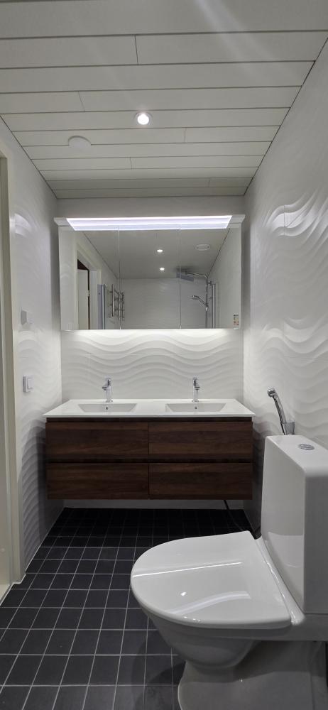 Wc:n muuttaminen kylpyhuoneeksi