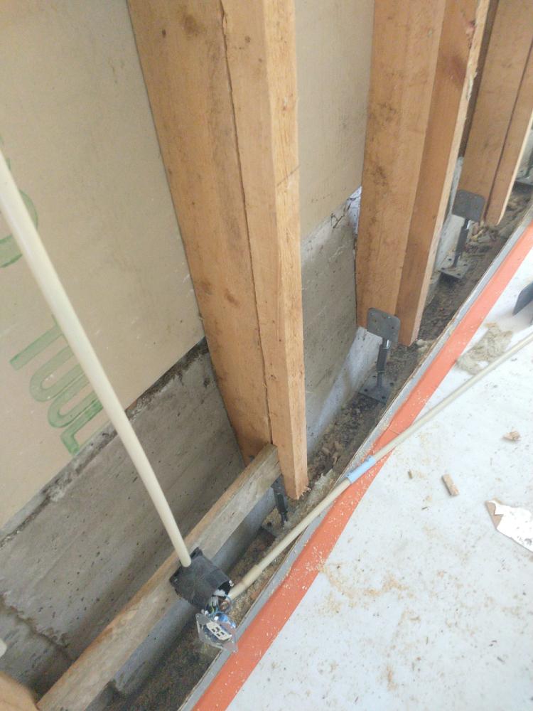 Omakotitalo saneeraus.