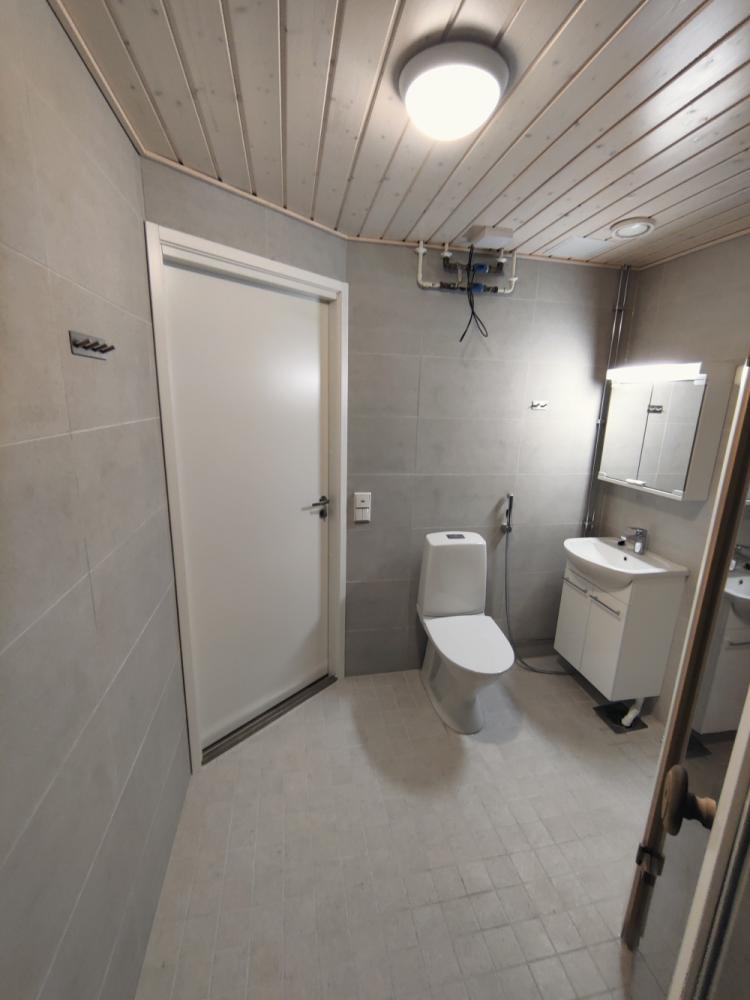 Kylpyhuoneen jälleenrakennus