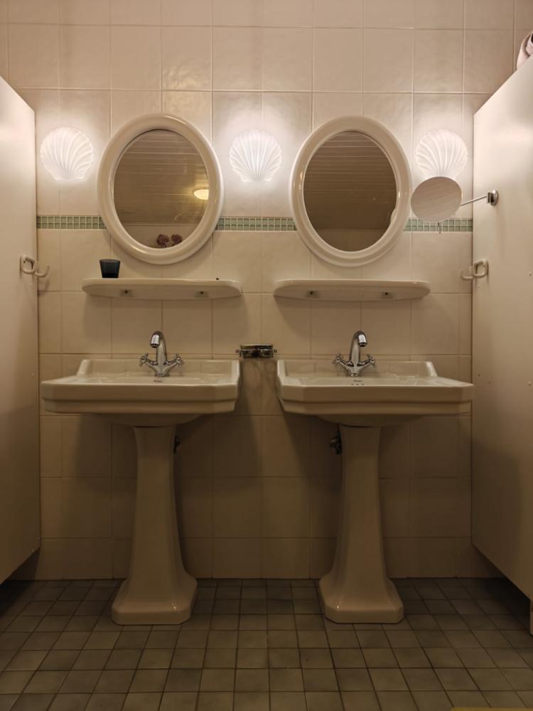 Kylpyhuoneen Kalusteiden uusinta