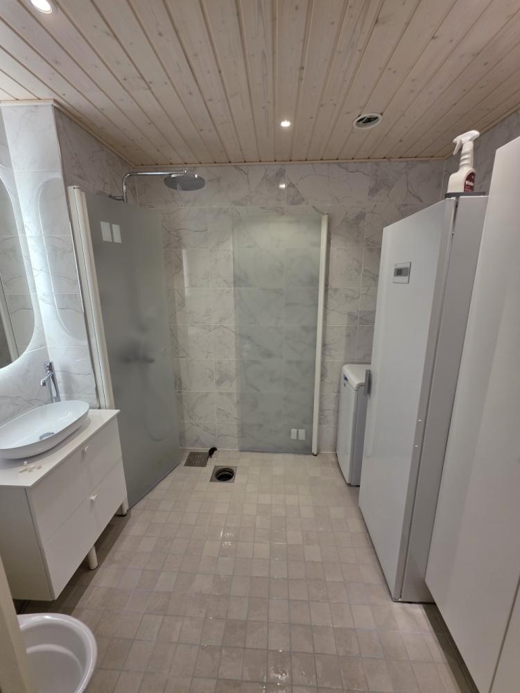 Kylpyhuoneremontti Aurorankatu