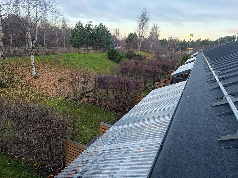 Valokatteiden asennus