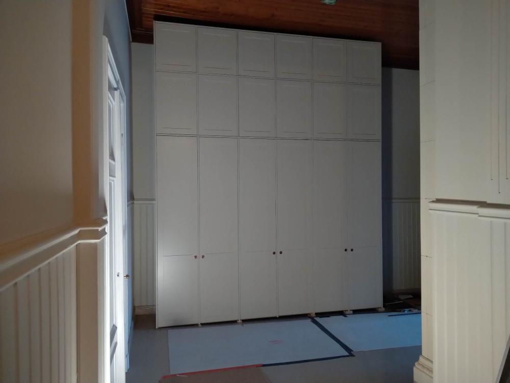 Ikea Pax / Helsingö Vaatekaappi Projekti