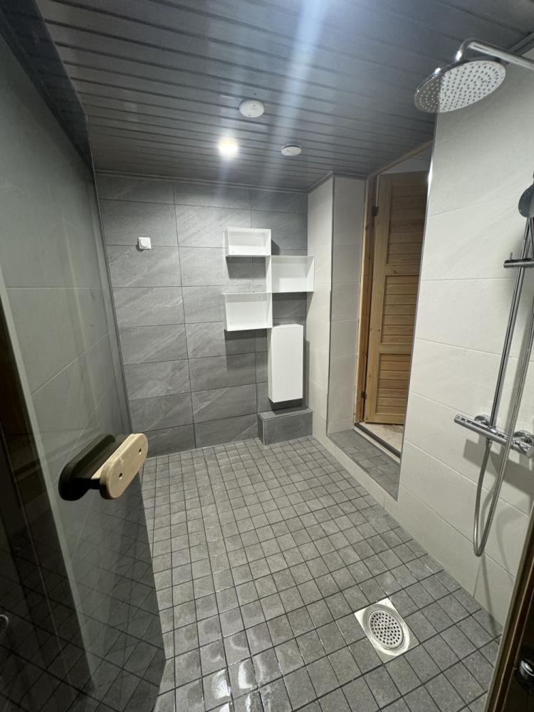 Kylpyhuoneen täysremontti