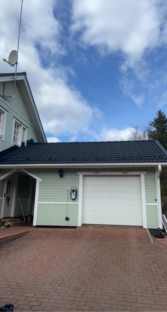 tiilikaton pesu ja pinnoitus