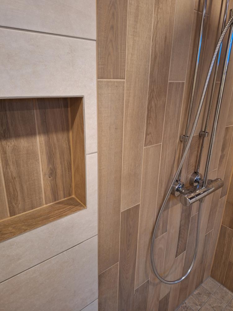 Kylpyhuoneen saneraus omakotitaloon