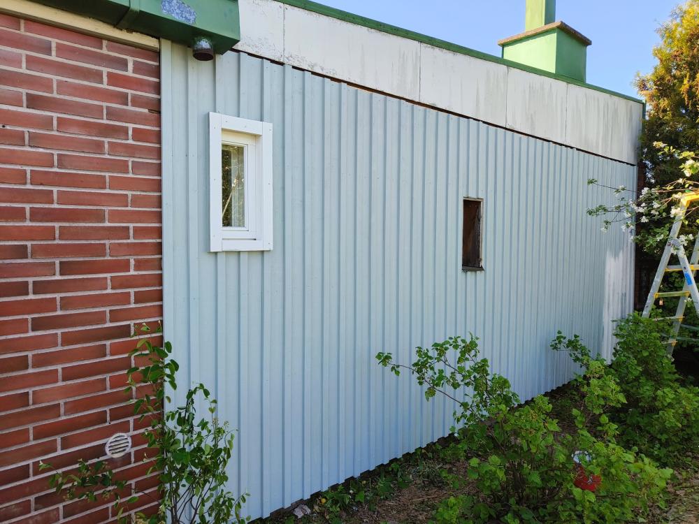 Rivtaloasunnon päädyn ulkoverhouksen vaihtotyö