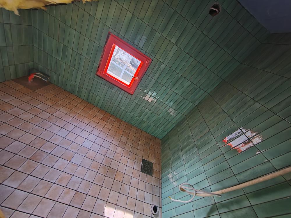 Wc n muutostyöt kylpyhuoneeksi