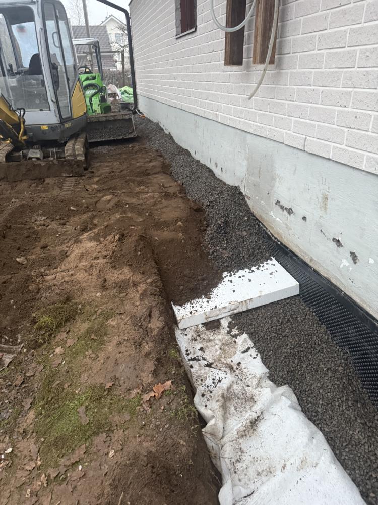 Omakotitalon salaojitus